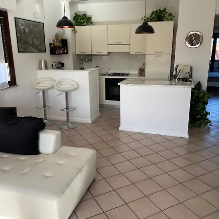 Gasthof 4luciroom Olbia