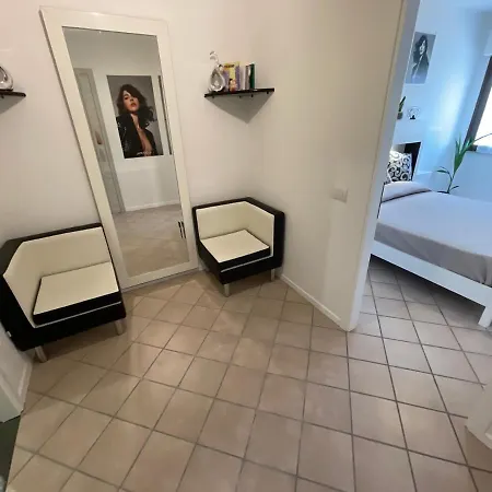 4luciroom Pensionat Olbia